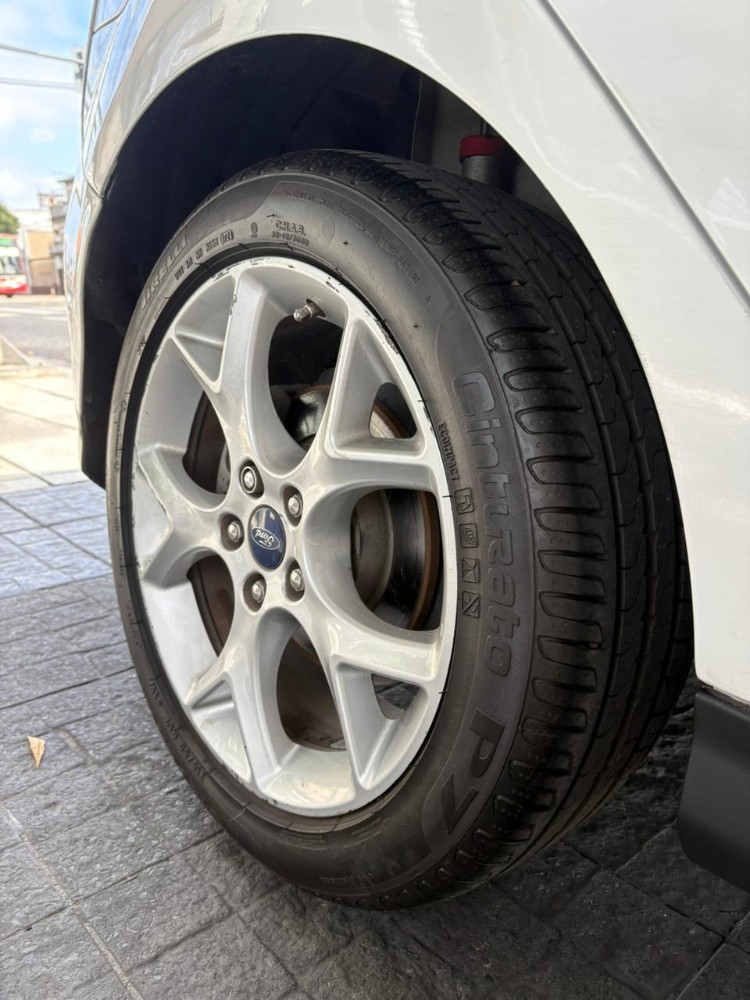Ford Focus III 2.0 SE Plus — foto 14
